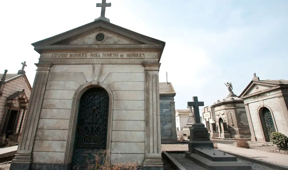 Autoridades elaboran protocolo para permitir el ingreso al Museo del Presbítero Maestro. Foto: Franz Krajnik / La República