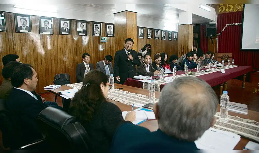 Suter Cusco y Minedu avanzan en la solución del pliego de reclamos docente