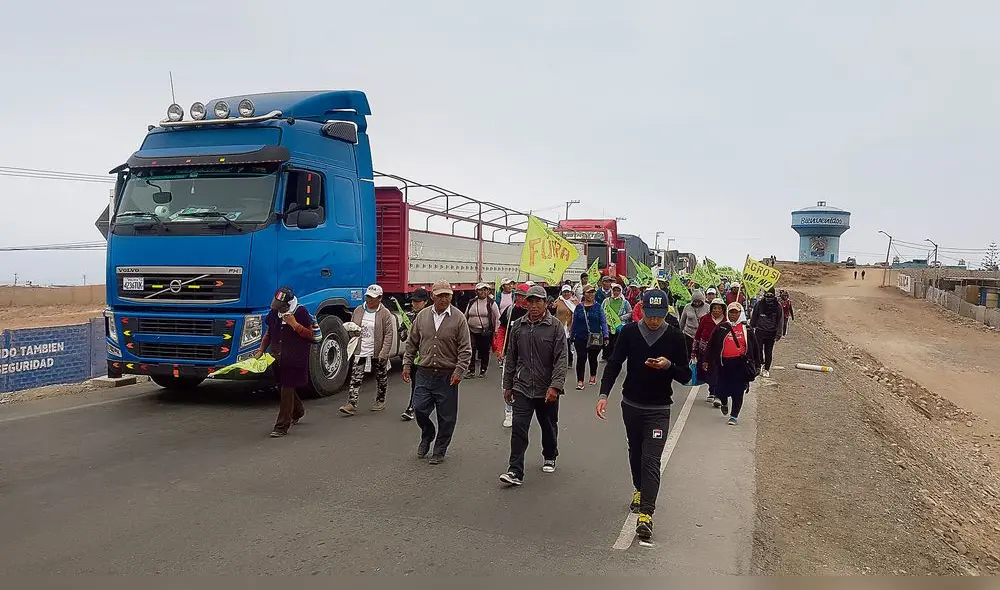 Paros por Tía María en Arequipa. Paros por Tía María en Arequipa.