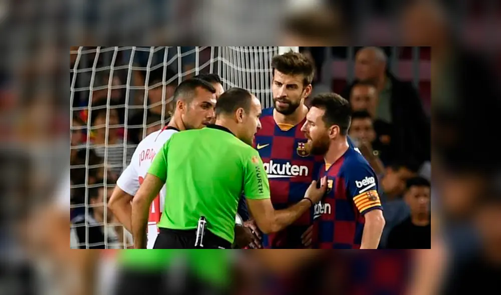 El argentino discutió por varios minutos con el árbitro. Créditos: EFE