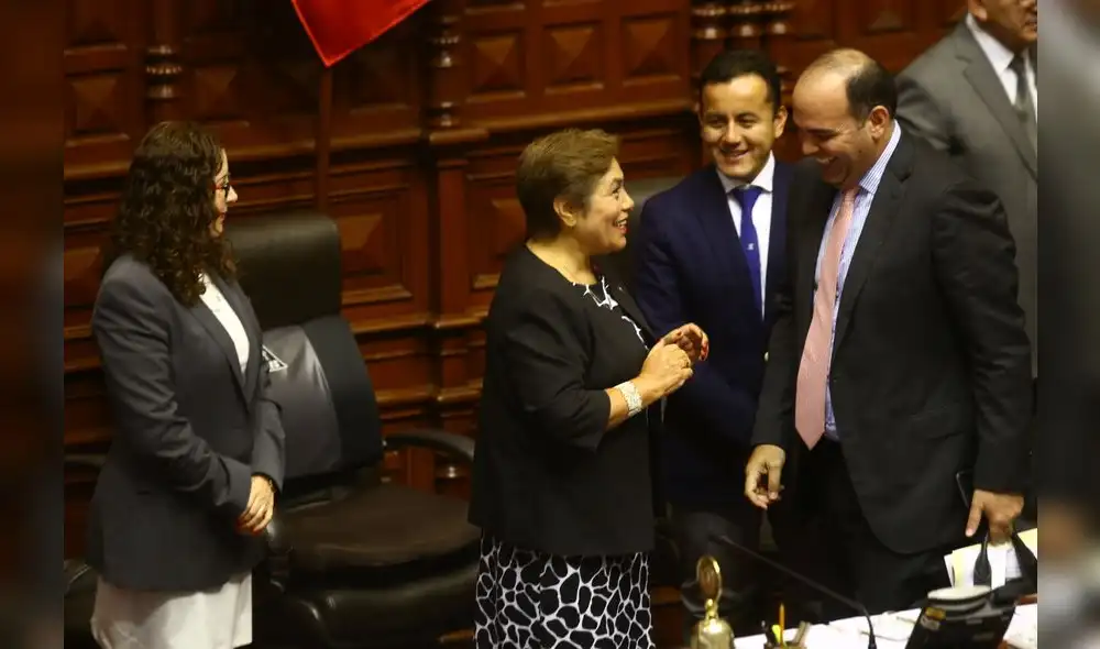 Incorporan a regiones y municipios en la ley de reconstrucción