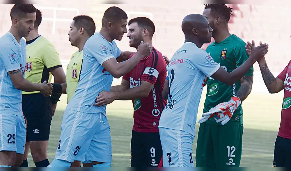 Amigos. Quina y Cuesta son campeones con Melgar y por eso siempre un cordial saludo.