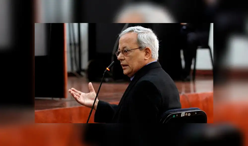 César Hildebrandt a PPK: “La gente quiere que dejes de ser manoseado por Keiko”