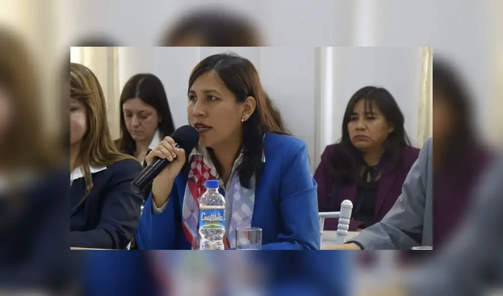Pablo también dijo que están trabajando en la implementación de modelos de servicio adaptados al territorio en costa, sierra y selva donde existen 30 residencias estudiantiles. (Foto: Minedu) Pablo también dijo que están trabajando en la implementación de modelos de servicio adaptados al territorio en costa, sierra y selva donde existen 30 residencias estudiantiles. (Foto: Minedu)