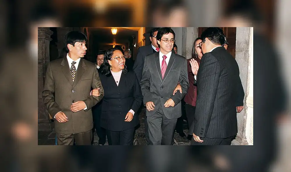 Cusco: Candidato Benavente suspende su campaña para evitar enfrentamientos 