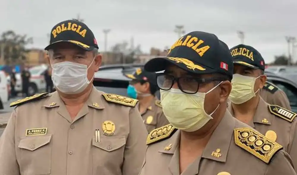 PNP pide a la población no compartir información falsa. PNP pide a la población no compartir información falsa.