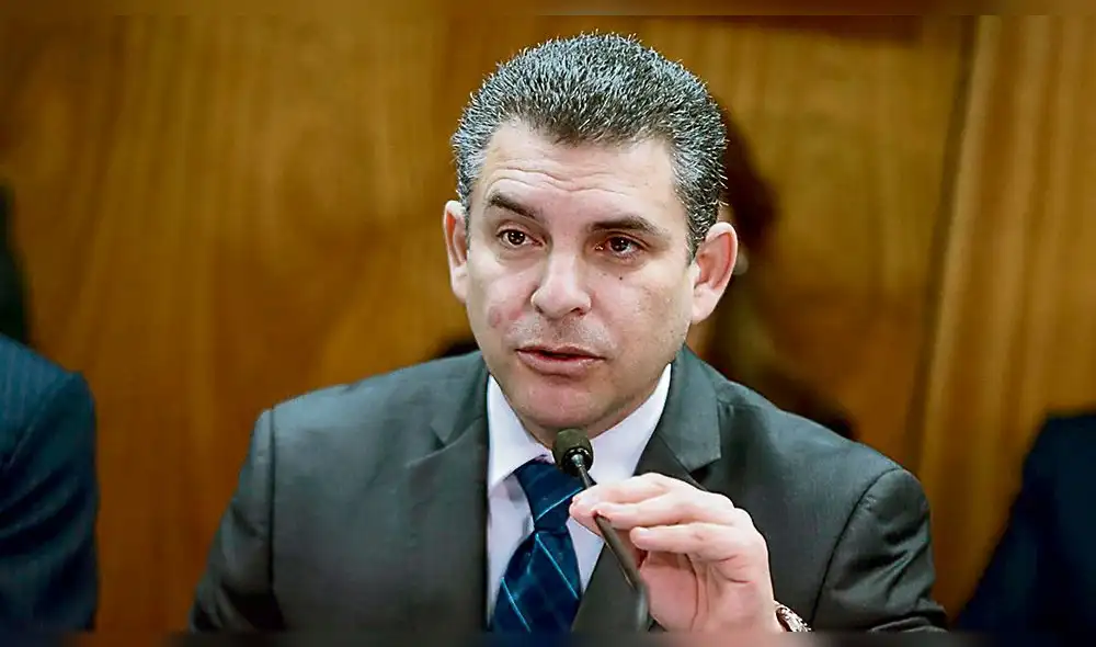 Fiscal Pérez acusa a Chávarry de entorpecer indagación a Keiko