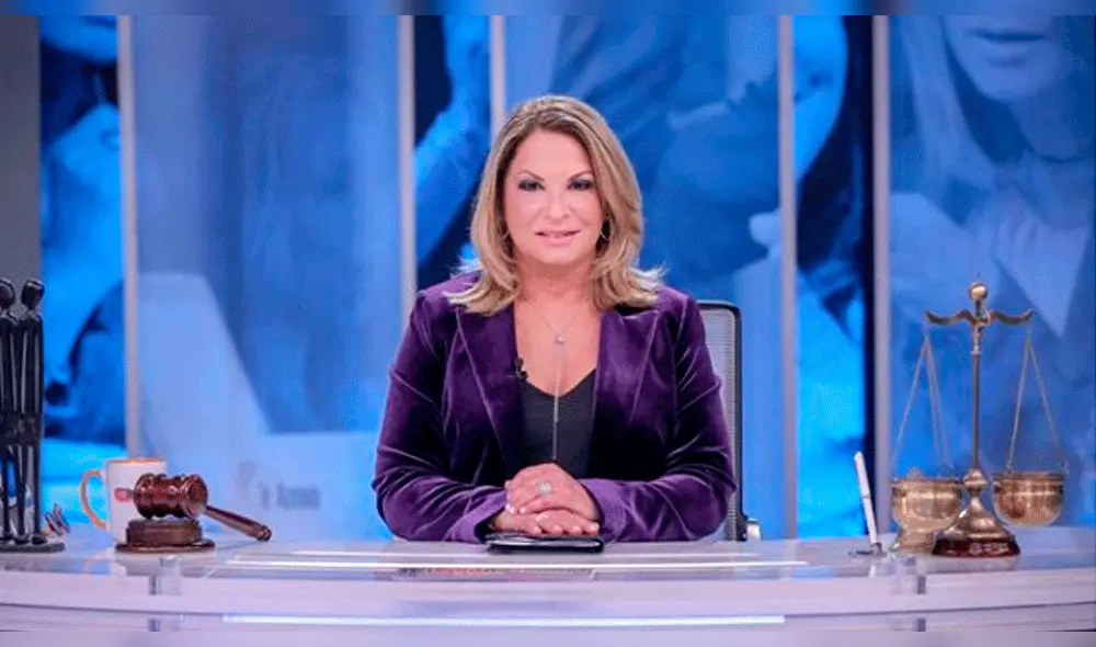 Ana María Polo seduce en sexy bikini a sus 59 años [VIDEOS]