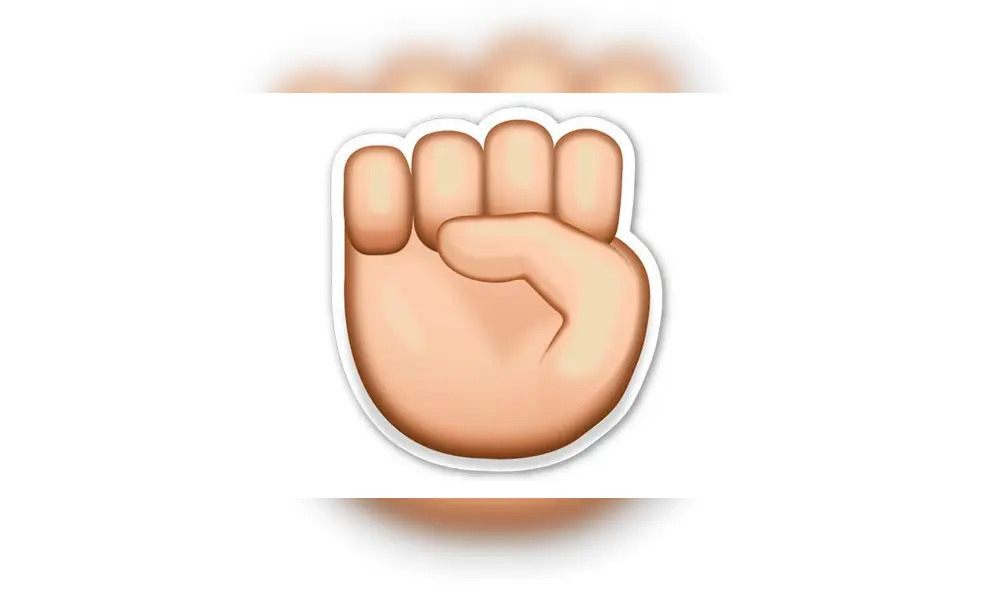 2. Puño hacia arriba. Foto: Captura.