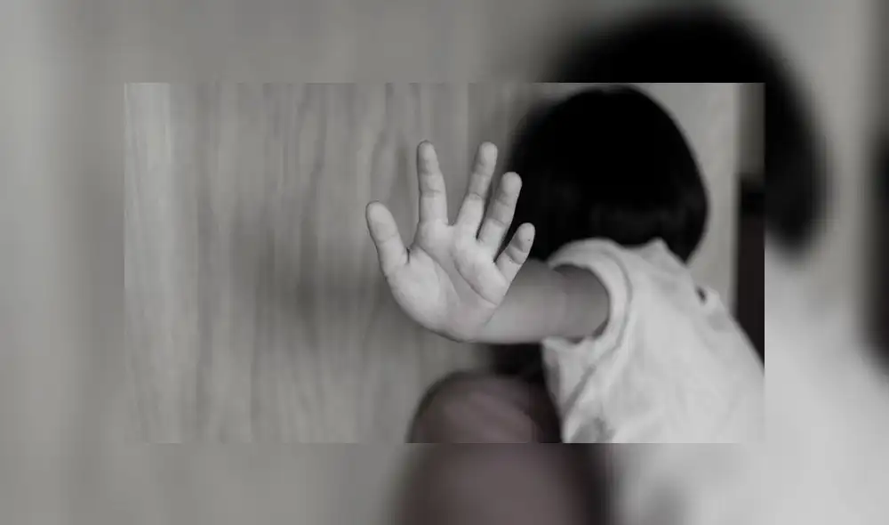 Mujer llevó a su hija al hospital por fiebre y descubrió que tenía signos de abuso Mujer llevó a su hija al hospital por fiebre y descubrió que tenía signos de abuso