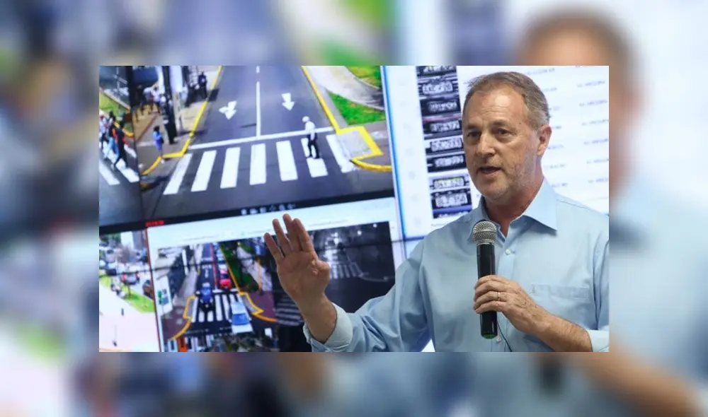 Jorge Muñoz informó que impusieron cerca de mil papeletas durante fiscalización por eje vial del Corredor Azul. Créditos: Michael Ramón / La República. Jorge Muñoz informó que impusieron cerca de mil papeletas durante fiscalización por eje vial del Corredor Azul. Créditos: Michael Ramón / La República.