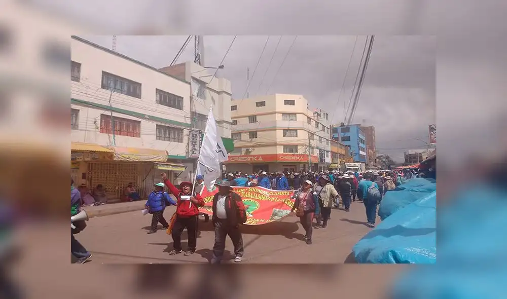 Juliaca: Paro de 48 horas por “paquetazo” Juliaca: Paro de 48 horas por “paquetazo”