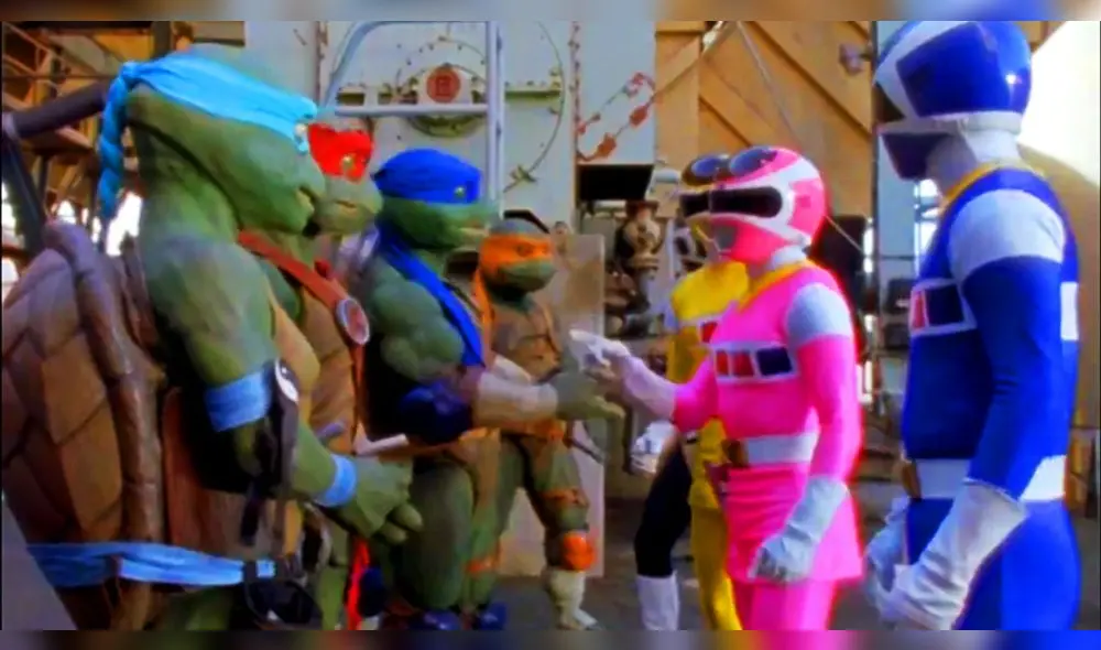 Dos franquicias compartieron pantalla para combatir el mal. Crédito: Saban Dos franquicias compartieron pantalla para combatir el mal. Crédito: Saban