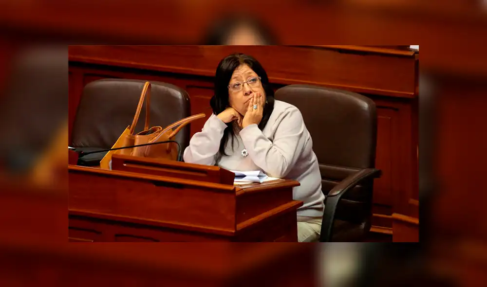 Pleno suspende por 120 días a Foronda por contratar a ex MRTA