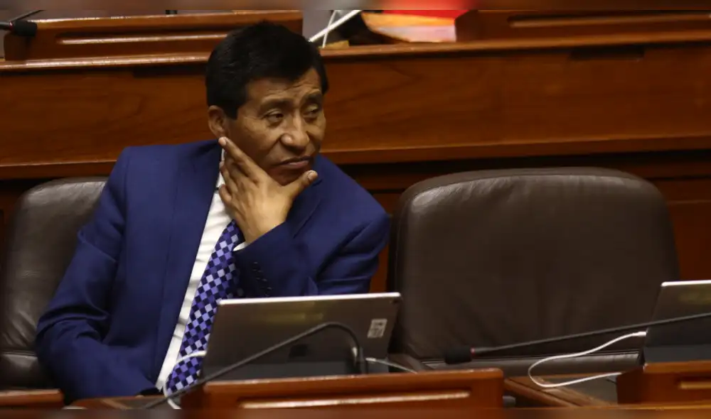 Pleno del Congreso no debatirá suspensión de Mamani este miércoles 