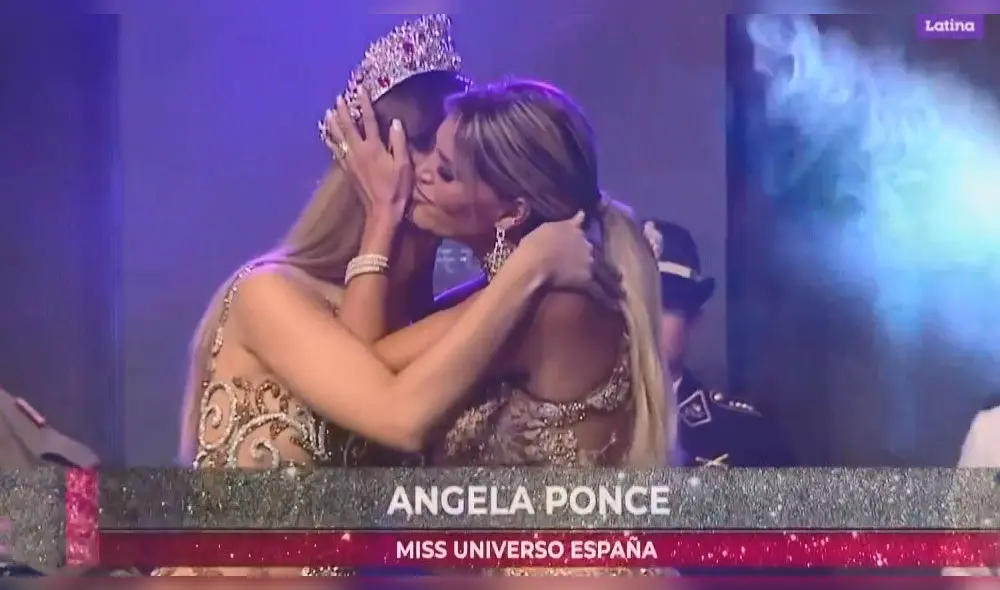 Ángela Ponce y Jessica Newton