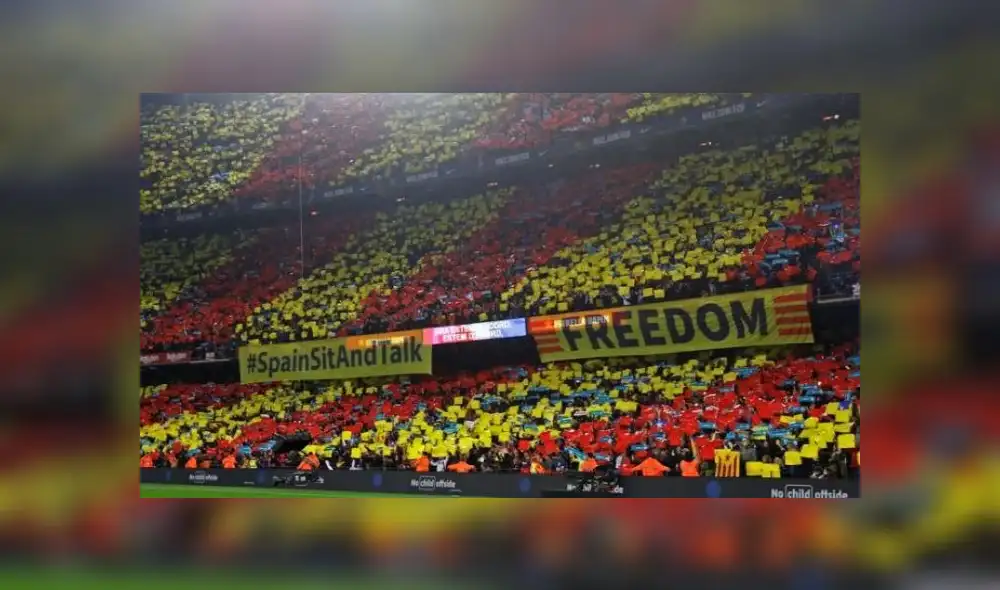 Catalanes protestaron por la independencia durante el Barcelona vs Real Madrid [FOTOS y VIDEO]