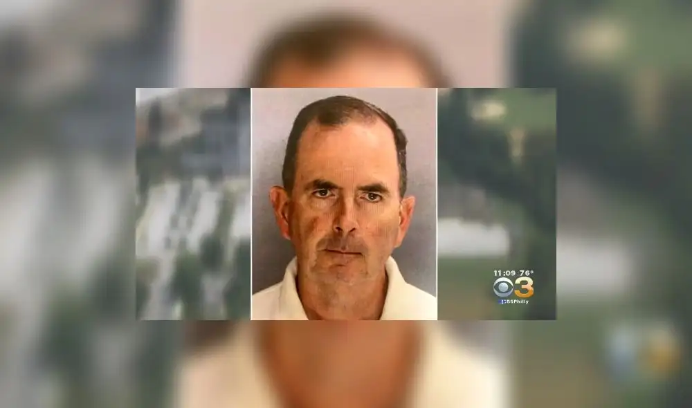 Monseñor Joseph McLoone, acusado de robo agravado. Foto: Difusión.