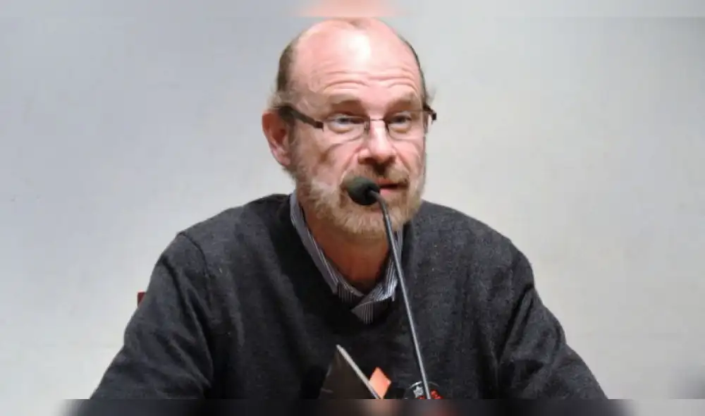 Universidad de Lima le rinde homenaje al poeta Eduardo Chirinos