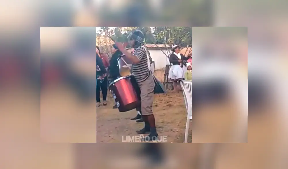 En Facebook se compartió el video viral de 'El Chavo' junto a 'Quico' bailando un pegajoso huayno de Santiago en Huancayo. En Facebook se compartió el video viral de 'El Chavo' junto a 'Quico' bailando un pegajoso huayno de Santiago en Huancayo.