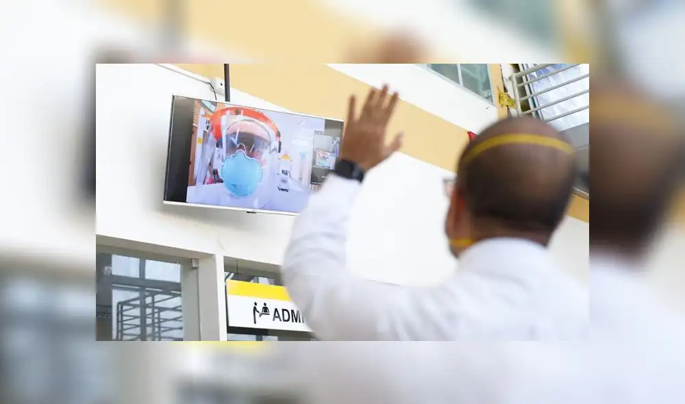 Durante su visita, el Ministro Zamora reconoció la necesidad de empezar a operar el Hospital Regional de Cañete. (Foto: Minsa)