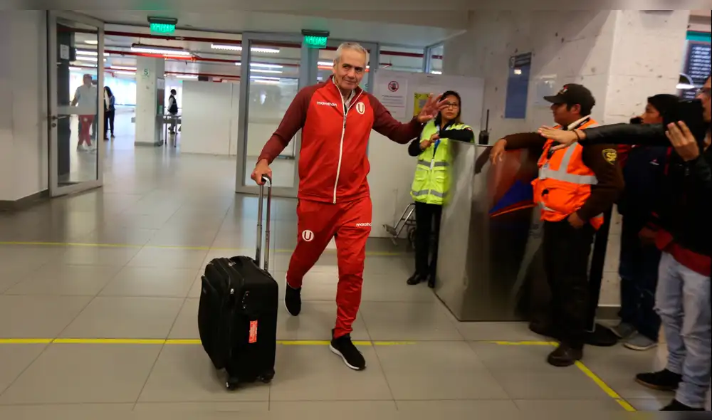 Gregorio Pérez podría volver a Universitario de la mano de Solución y Desarrollo.