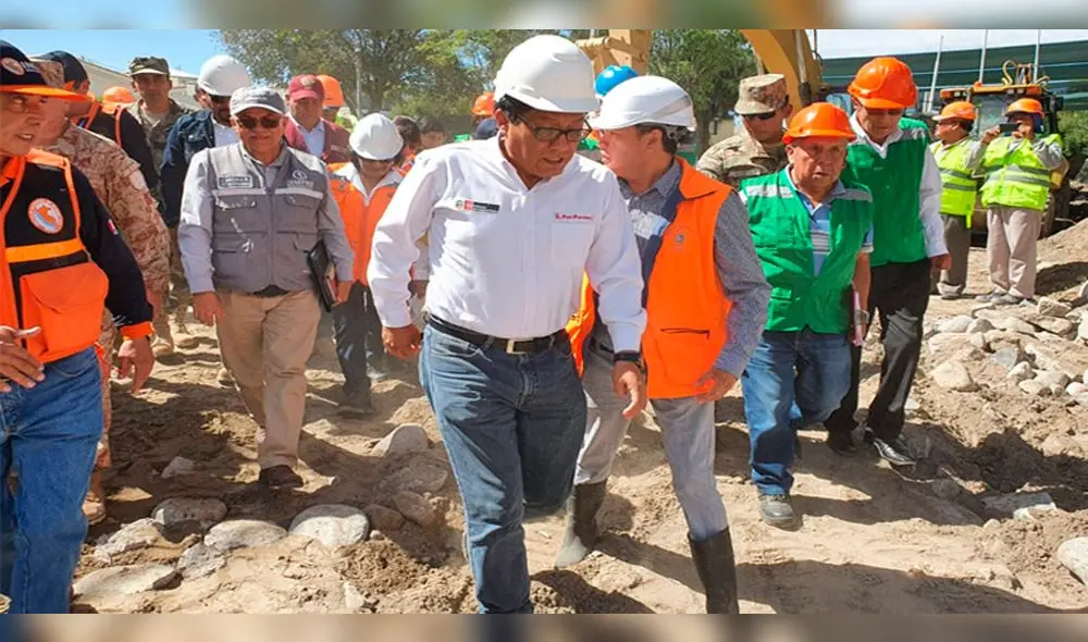 Premier Zeballos visitó zonas afectadas por lluvias. Premier Zeballos visitó zonas afectadas por lluvias.