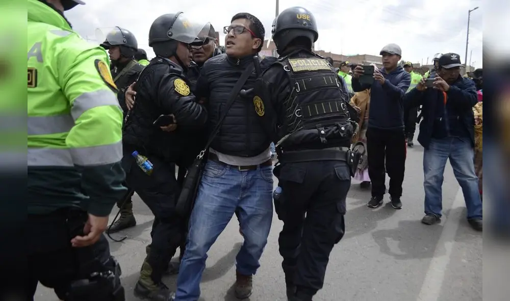 Periodista de La Republica agredido en Puno Periodista de La Republica agredido en Puno