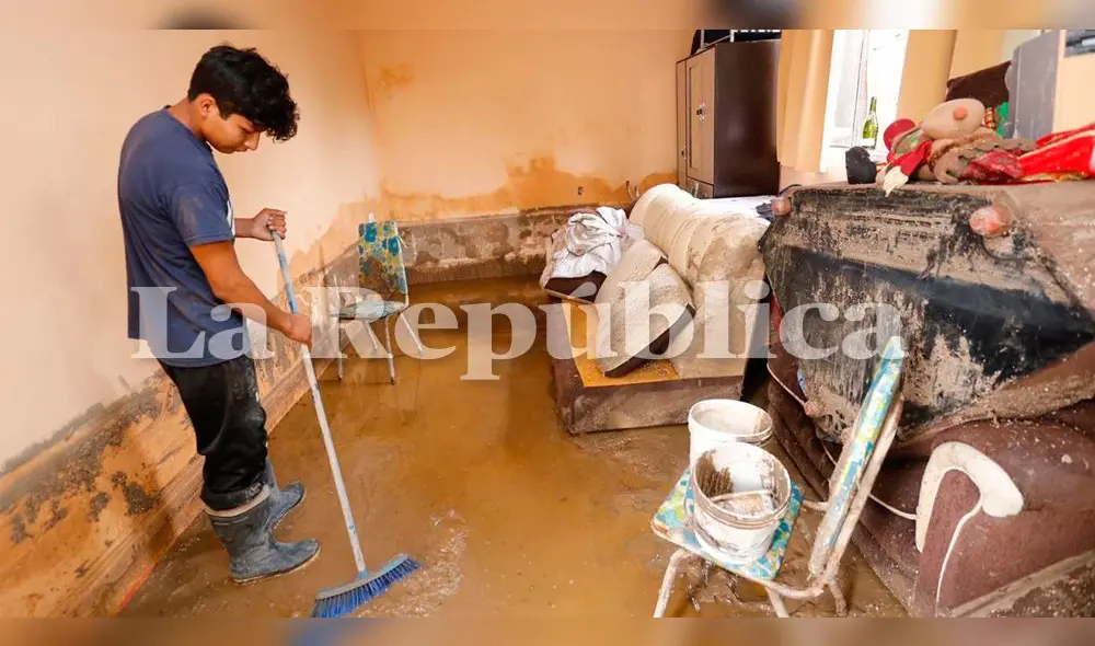 Familias piden ayuda tras perder sus pertenencias por intensas lluvias en Arequipa [FOTOGALERÍA]