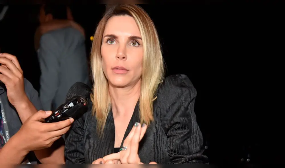 Juliana Oxenford, periodista