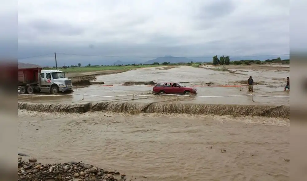 La Libertad: desbordes del rio Chicama afectan 10 mil hectáreas de cultivos