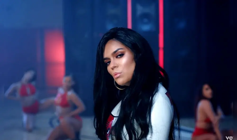 Karol G hace sensual twerking en el videoclip oficial de 'Punto G'