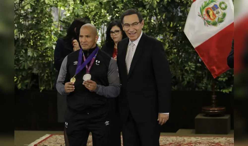 Martín Vizcarra felicitó a medallistas de Juegos Parapanamericanos [FOTOS]