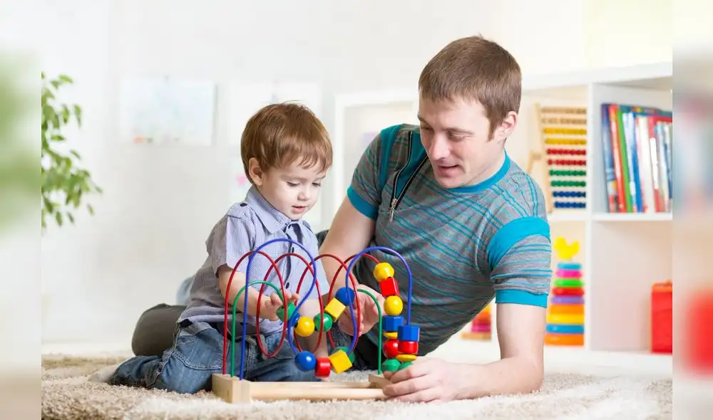Juega con tus hijos y sé parte de su aprendizaje Juega con tus hijos y sé parte de su aprendizaje