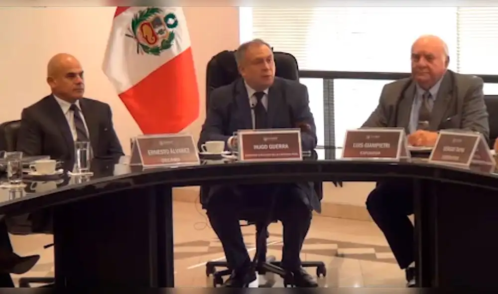 Caso El Frontón no se definió el 2013, dice ex juez del TC