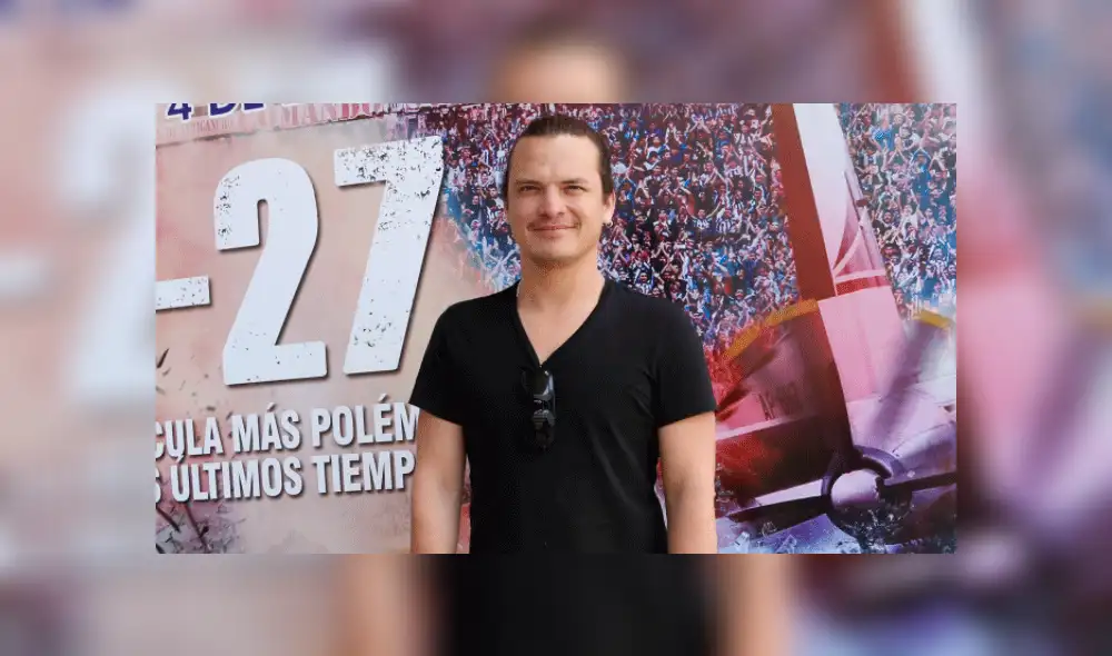 Óscar López Arias al desnudo en Instagram [VIDEO]