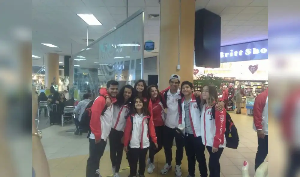 Clavadistas viajan a base de entrenamiento