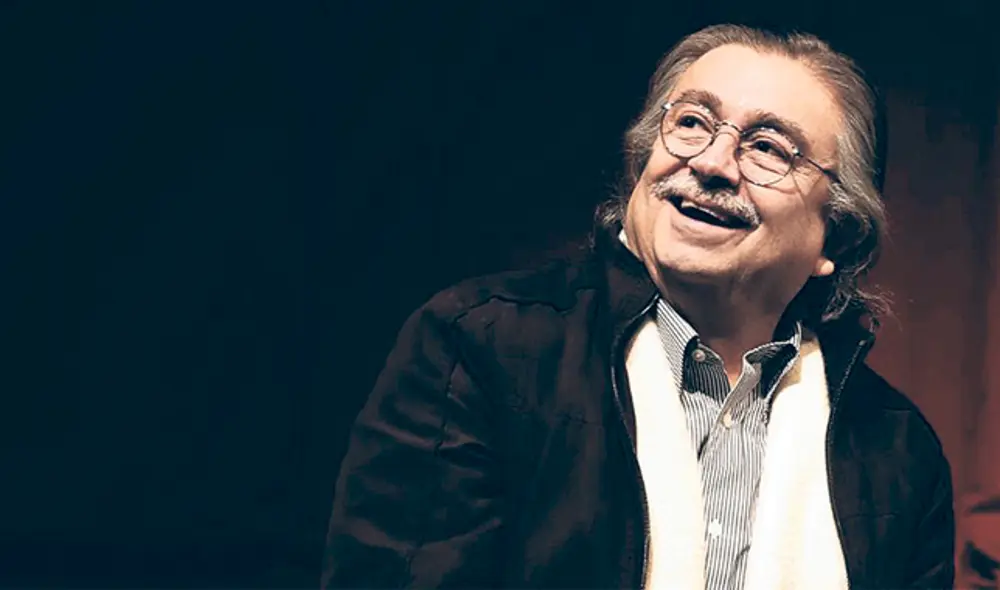Sin temor, el director de teatro Roberto Ángeles opina que este protocolo debería esperar.