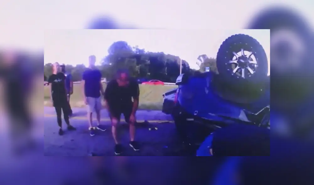 La mujer y el niño sólo sufrieron heridas leves tras el accidente registrado el 31 e agosto. Foto: captura/redes sociales.