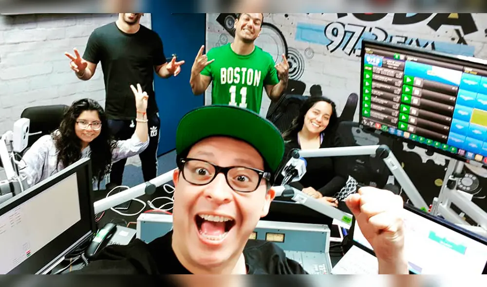 Carloncho y 'Marianita' son vinculados en romance, pero él reacciona así [VIDEO]