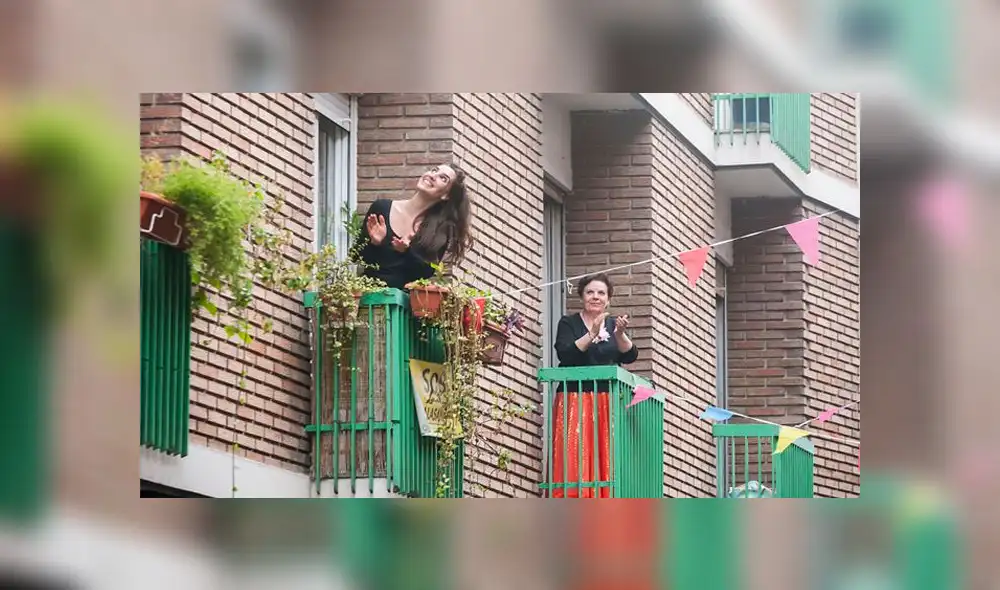 Este año, por la cuarentena a causa del coronavirus, las celebraciones del Dos de Mayo serán desde los balcones. (Foto: Chema Barroso)