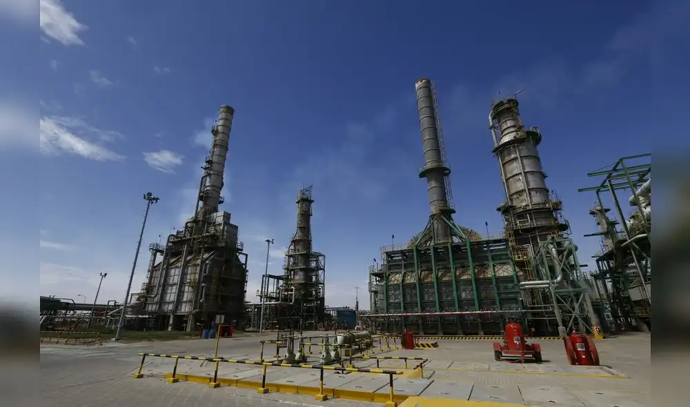 Petroperú emite US$ 2000 mllns en bonos pero demanda supera los US$ 10 000 mllns