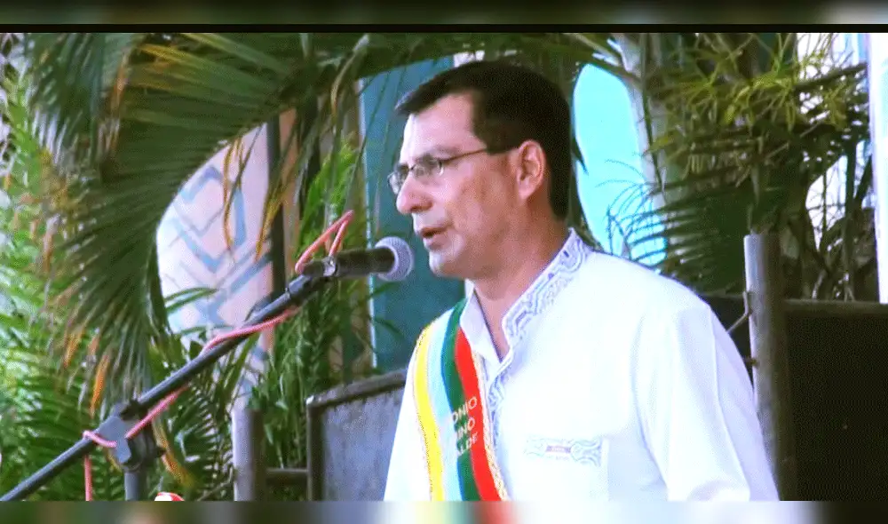 Alcalde de Coronel Portillo denunciado ante la Contraloría por avalar a traficantes de terrenos