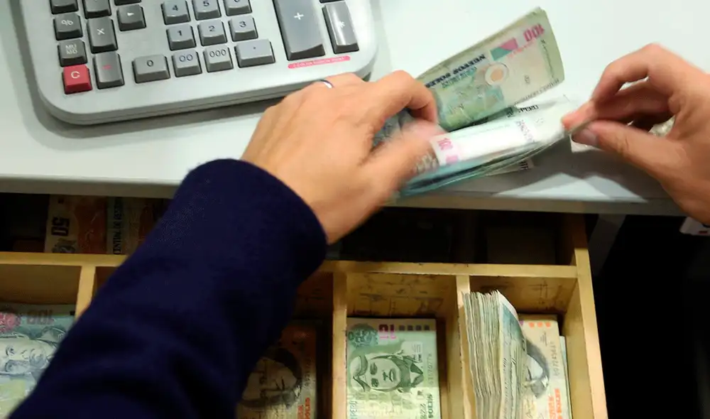 El monto de la gratificación dependerá del tipo de empresa y del total de meses laborados. Foto: difusión