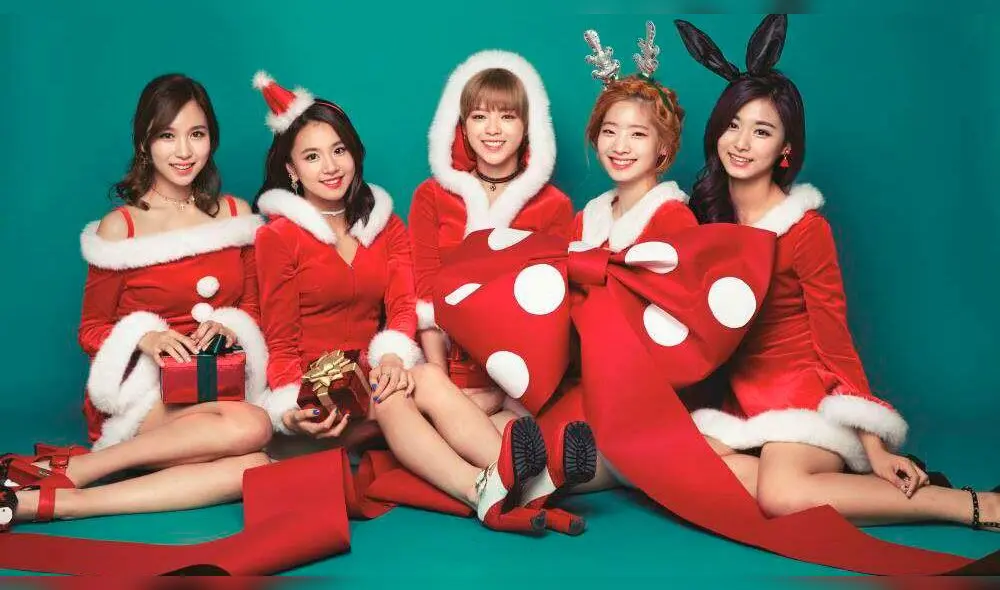 Disfruta de la Navidad armando tu playlist de canciones K-pop, pensadas para estas fiestas.