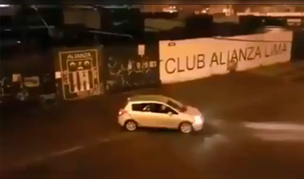 El preciso momento en que evangélicos ingresan a Matute para tomar explanada [VIDEO]