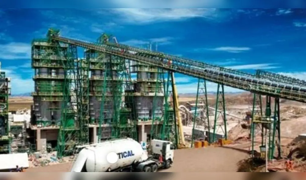 Piden sanción penal contra cementera de Juliaca por infringir cuarentena. Piden sanción penal contra cementera de Juliaca por infringir cuarentena.