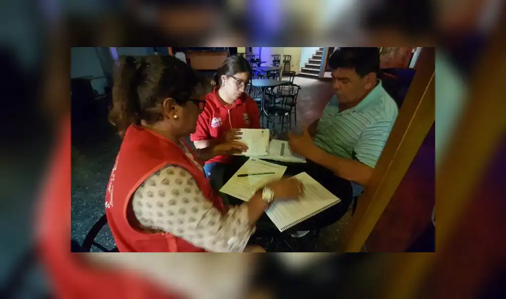 Local funcionaba como bar, pese a que no contaban con la licencia de funcionamiento. Local funcionaba como bar, pese a que no contaban con la licencia de funcionamiento.