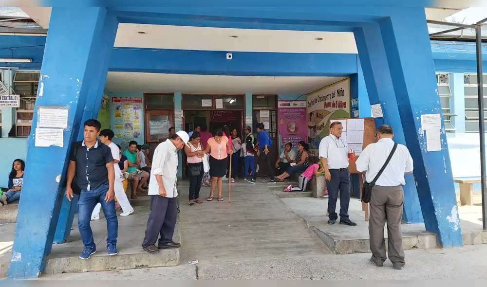 Al llegar al hospital, el médico certificó su muerte. Al llegar al hospital, el médico certificó su muerte.