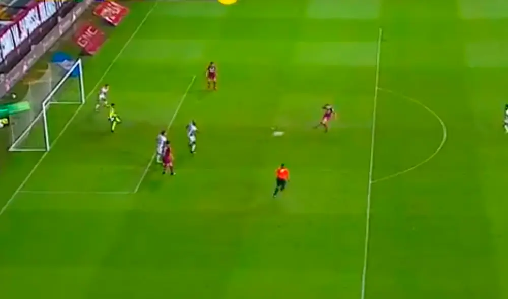 Mariano Torres (Saprissa) puso el primero contra Alajuelense por la final del torneo Clausura 2020. (FOTO: Captura). Mariano Torres (Saprissa) puso el primero contra Alajuelense por la final del torneo Clausura 2020. (FOTO: Captura).